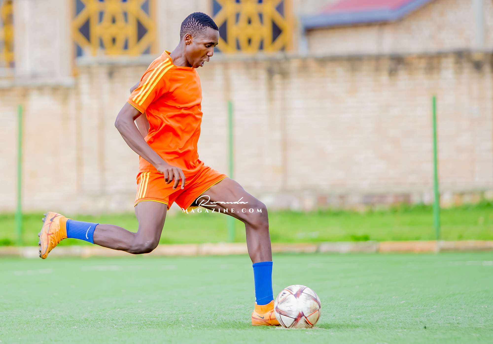 Umurenge wa Runda wegukanye igikombe mu bukangurambaga bwo kwirinda ...
